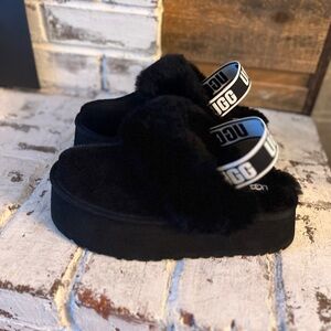 UGG Black Fluffy Platform Slides